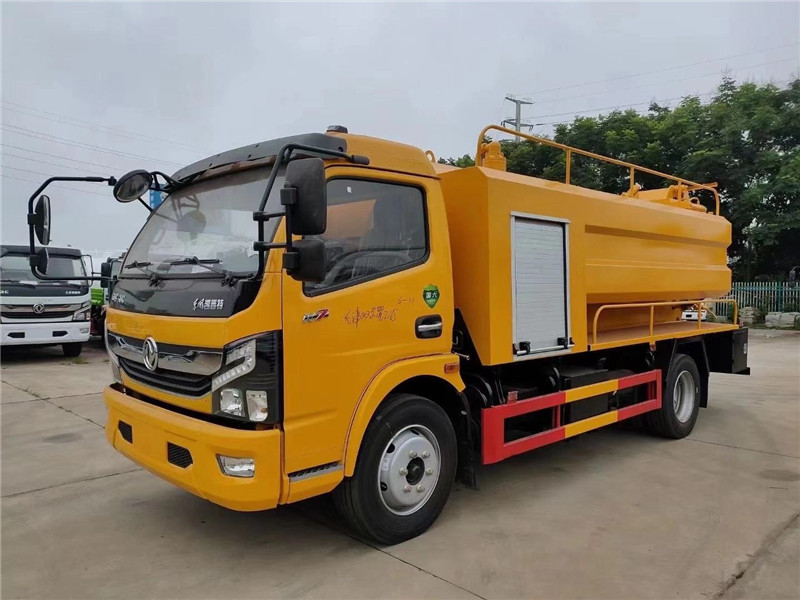 國六東風多利卡藍牌清洗吸污車為什么這么受歡迎？