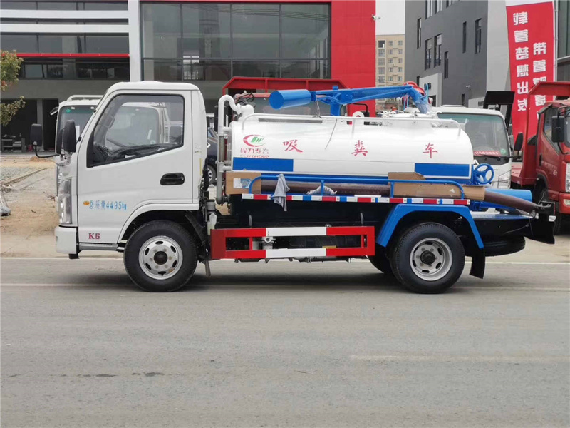 養殖場吸糞車的操作流程以及定期科學保養