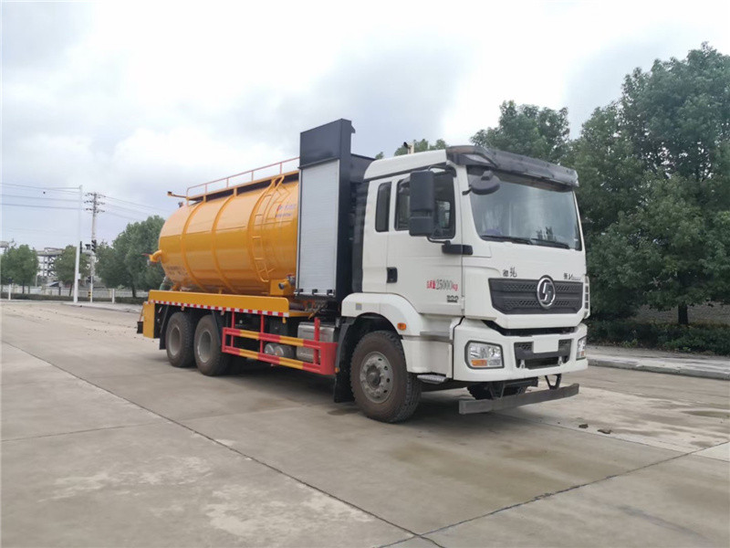 清洗吸污一體的大運(yùn)國六清洗吸污車價(jià)格實(shí)惠質(zhì)量好