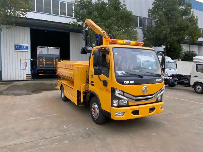 抓斗式清淤車全方位展示圖，城市工況企業清理窨井沉淀物的理想設備