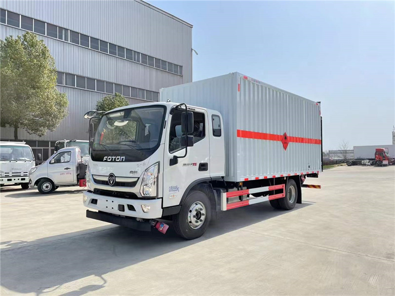 福田奧鈴CTS易燃?xì)怏w廂式運輸車