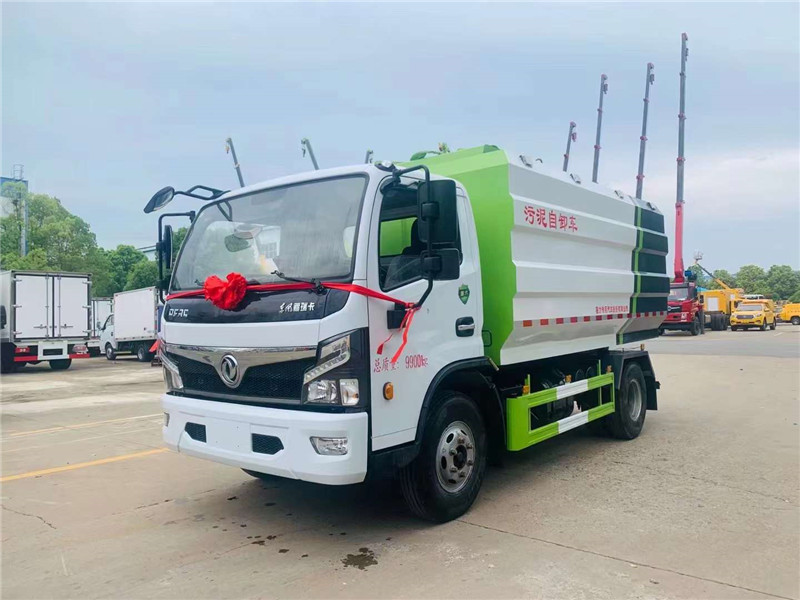 國六東風10方污泥運輸車